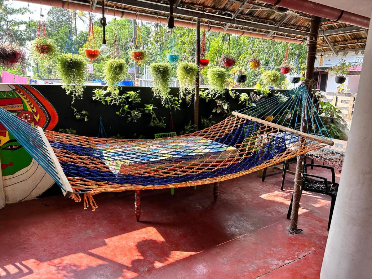 Marari Beach Cleetus Homestay Mararikulam Extérieur photo